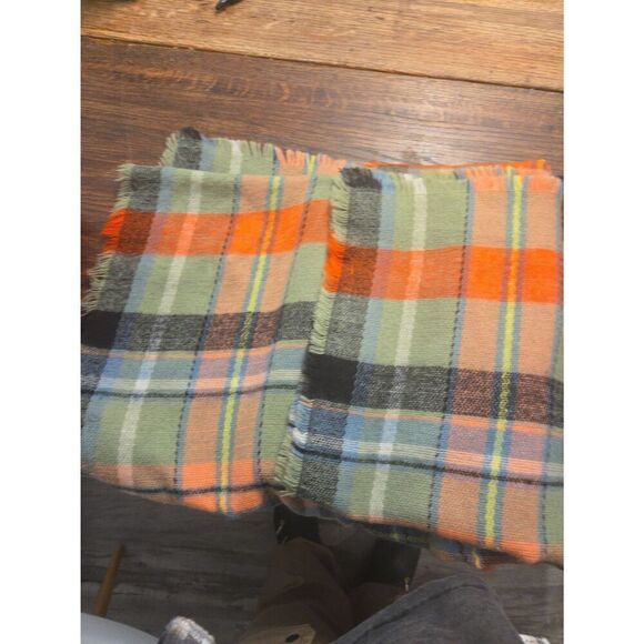 Lot of 3 womens scarfs one jcrew warm - Picture 1 of 5